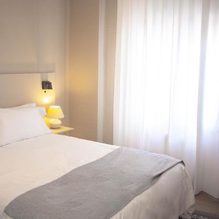 אלבאסטה Apartamentos Centro מראה חיצוני תמונה