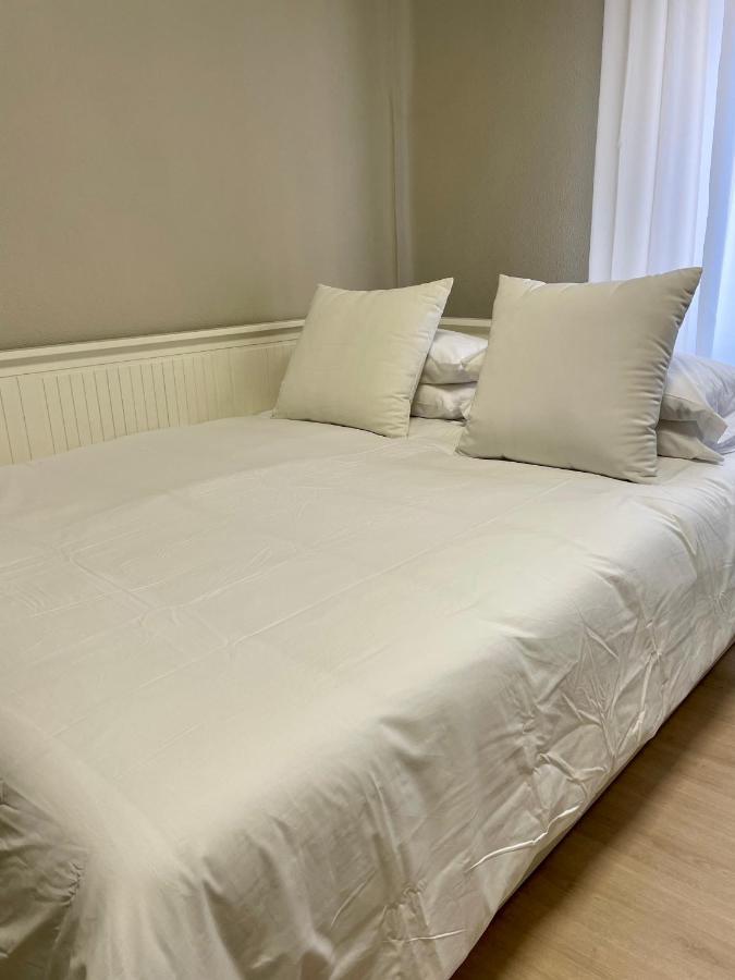 אלבאסטה Apartamentos Centro מראה חיצוני תמונה